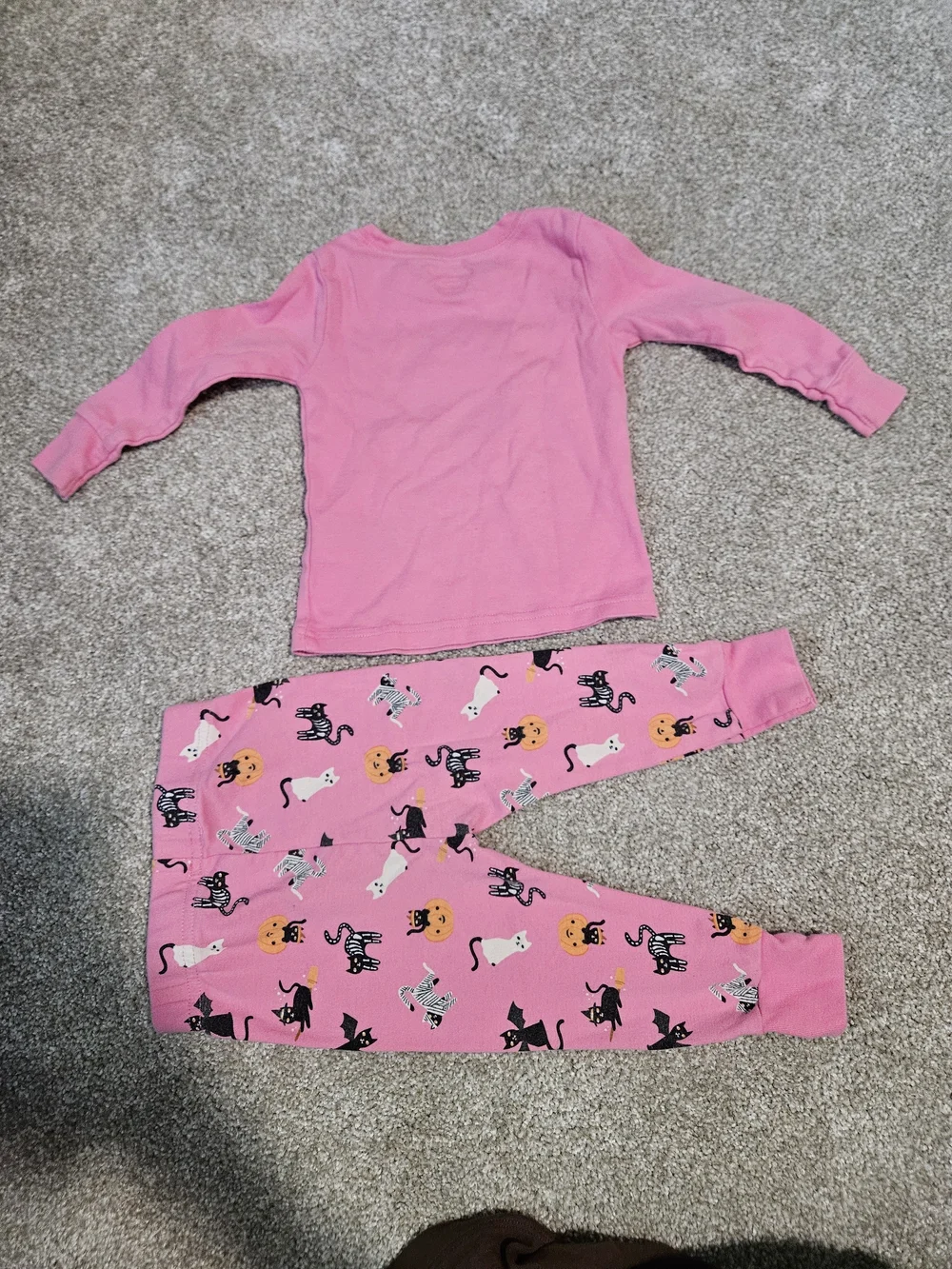 Old Navy, Bundle Of 2 Matching Halloween Pajamas - 2 Pants 2 Shirts 100% Cotton